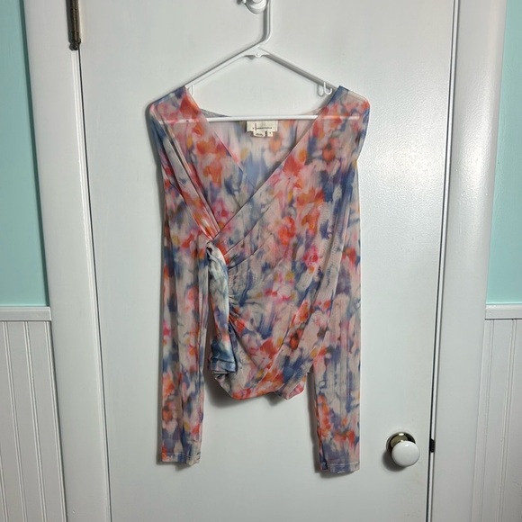 By Anthropologie Long-Sleeve Crossover Mesh Top Size Medium - Picture 2 of 9
